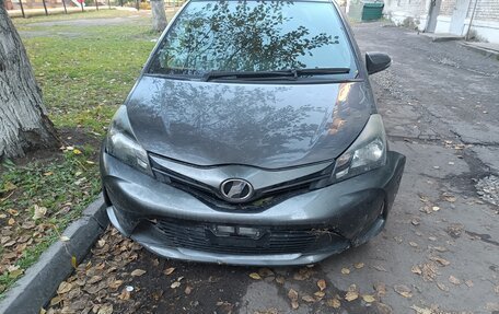 Toyota Vitz, 2015 год, 450 000 рублей, 1 фотография