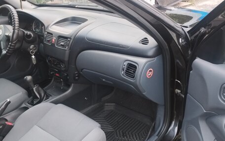 Nissan Almera, 2005 год, 395 000 рублей, 10 фотография