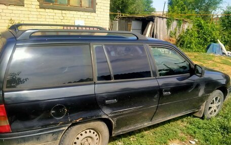 Opel Astra F, 1995 год, 100 000 рублей, 4 фотография
