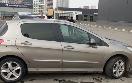 Peugeot 308 II, 2012 год, 395 000 рублей, 2 фотография
