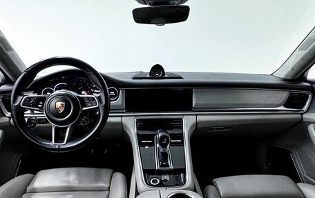 Porsche Panamera II рестайлинг, 2017 год, 6 990 000 рублей, 16 фотография