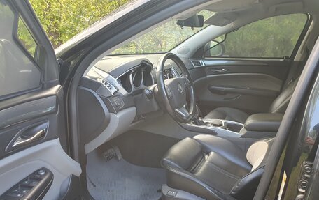 Cadillac SRX II рестайлинг, 2011 год, 960 000 рублей, 12 фотография