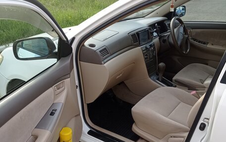 Toyota Corolla, 2005 год, 590 000 рублей, 10 фотография