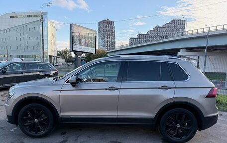 Volkswagen Tiguan II, 2018 год, 2 950 000 рублей, 5 фотография