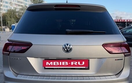 Volkswagen Tiguan II, 2018 год, 2 950 000 рублей, 6 фотография