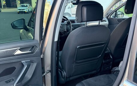 Volkswagen Tiguan II, 2018 год, 2 950 000 рублей, 17 фотография