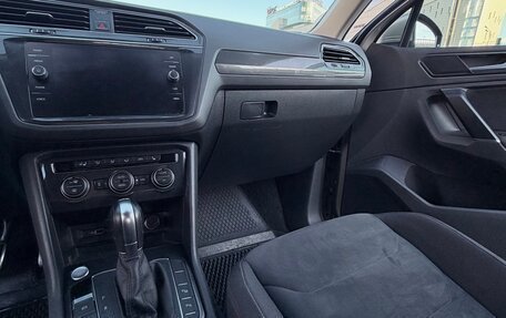 Volkswagen Tiguan II, 2018 год, 2 950 000 рублей, 15 фотография