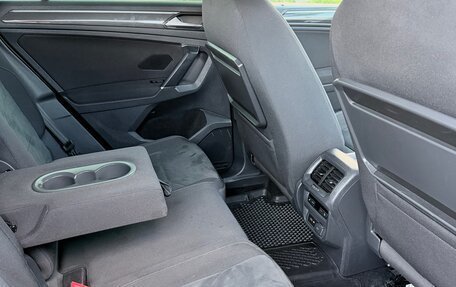 Volkswagen Tiguan II, 2018 год, 2 950 000 рублей, 18 фотография