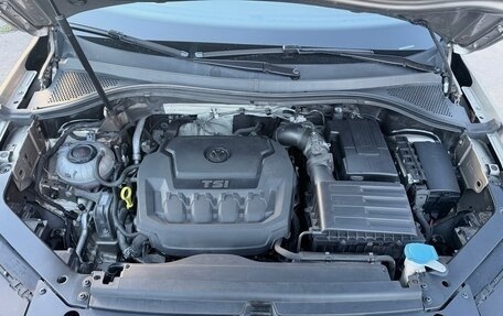 Volkswagen Tiguan II, 2018 год, 2 950 000 рублей, 11 фотография