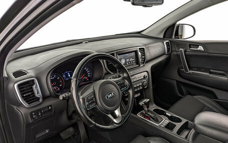 KIA Sportage IV рестайлинг, 2018 год, 2 100 000 рублей, 15 фотография