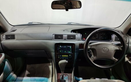 Toyota Camry, 2000 год, 390 000 рублей, 14 фотография