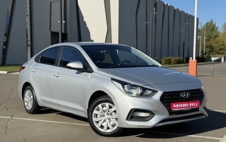 Hyundai Solaris II рестайлинг, 2019 год, 1 350 000 рублей, 1 фотография