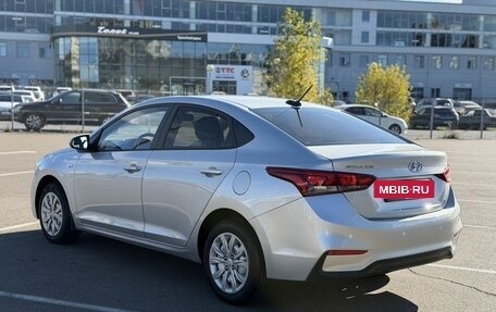 Hyundai Solaris II рестайлинг, 2019 год, 1 350 000 рублей, 4 фотография