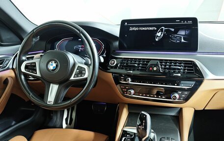 BMW 5 серия, 2021 год, 5 100 000 рублей, 15 фотография