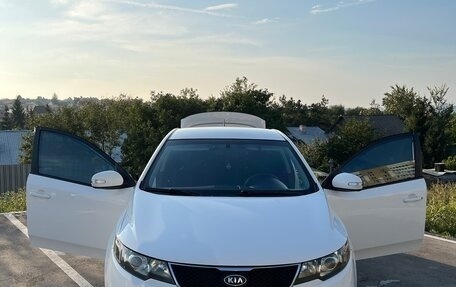KIA Cerato III, 2010 год, 880 000 рублей, 6 фотография