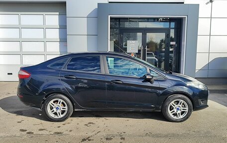 Ford Fiesta, 2016 год, 849 000 рублей, 4 фотография