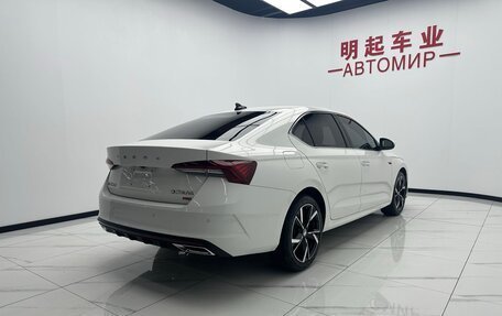 Skoda Octavia IV, 2022 год, 1 999 000 рублей, 4 фотография