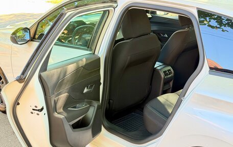 Peugeot 308, 2022 год, 1 770 000 рублей, 12 фотография