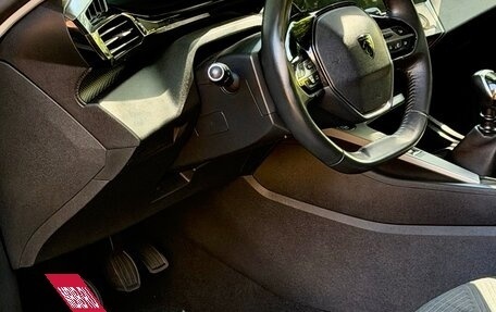 Peugeot 308, 2022 год, 1 770 000 рублей, 22 фотография