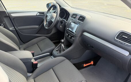 Volkswagen Golf VI, 2008 год, 690 000 рублей, 9 фотография
