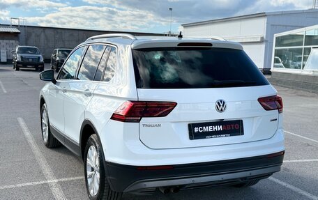 Volkswagen Tiguan II, 2018 год, 2 550 000 рублей, 3 фотография