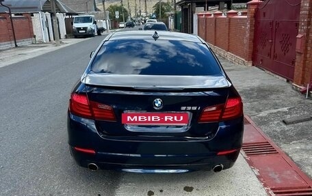 BMW 5 серия, 2010 год, 1 500 000 рублей, 4 фотография