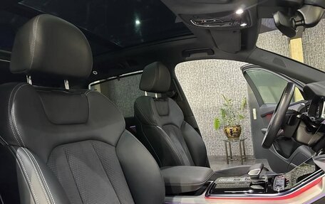 Audi SQ7, 2023 год, 13 455 600 рублей, 12 фотография