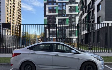 Hyundai Solaris II рестайлинг, 2016 год, 680 000 рублей, 2 фотография