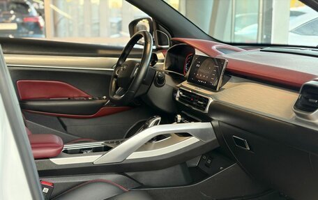 Geely Coolray I, 2022 год, 1 450 000 рублей, 7 фотография