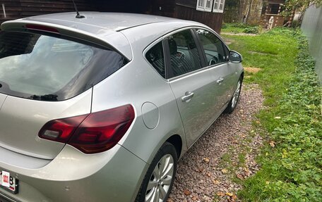 Opel Astra J, 2012 год, 800 000 рублей, 4 фотография