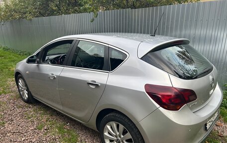 Opel Astra J, 2012 год, 800 000 рублей, 3 фотография
