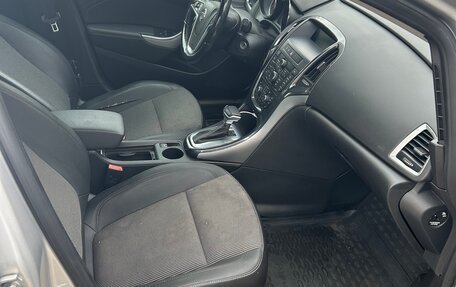 Opel Astra J, 2012 год, 800 000 рублей, 8 фотография