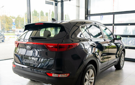 KIA Sportage IV рестайлинг, 2018 год, 2 920 000 рублей, 6 фотография