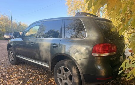 Volkswagen Touareg III, 2004 год, 580 000 рублей, 3 фотография