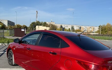 Hyundai Solaris II рестайлинг, 2014 год, 930 000 рублей, 3 фотография