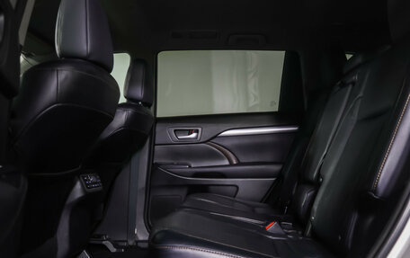 Toyota Highlander III, 2014 год, 2 750 000 рублей, 11 фотография