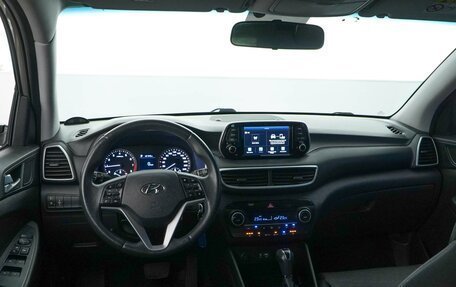 Hyundai Tucson III, 2019 год, 1 999 999 рублей, 6 фотография