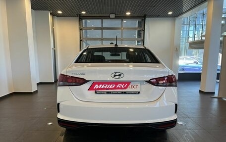 Hyundai Solaris II рестайлинг, 2022 год, 1 781 000 рублей, 4 фотография