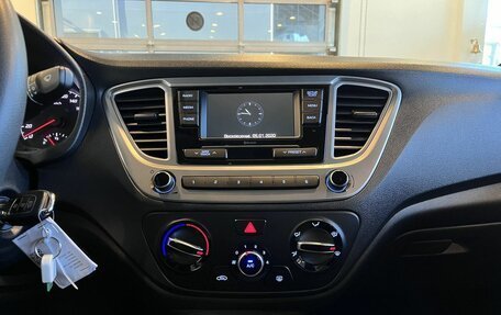 Hyundai Solaris II рестайлинг, 2022 год, 1 781 000 рублей, 13 фотография