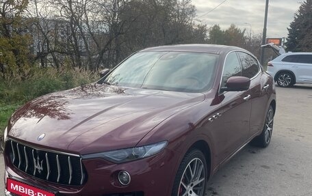 Maserati Levante I, 2017 год, 3 500 000 рублей, 1 фотография