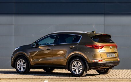 KIA Sportage IV рестайлинг, 2016 год, 1 995 000 рублей, 4 фотография