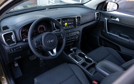 KIA Sportage IV рестайлинг, 2016 год, 1 995 000 рублей, 15 фотография