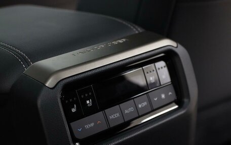 Toyota Land Cruiser Prado, 2026 год, 11 100 000 рублей, 21 фотография