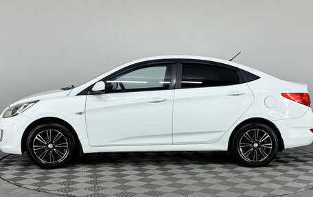 Hyundai Solaris II рестайлинг, 2011 год, 680 000 рублей, 10 фотография