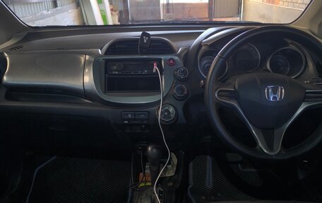 Honda Fit III, 2009 год, 630 000 рублей, 5 фотография
