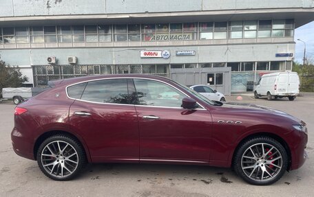 Maserati Levante I, 2017 год, 3 500 000 рублей, 3 фотография