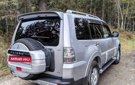 Mitsubishi Pajero IV, 2008 год, 1 350 000 рублей, 20 фотография