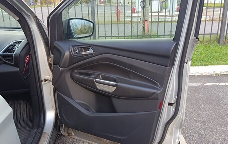 Ford Kuga III, 2013 год, 900 000 рублей, 11 фотография