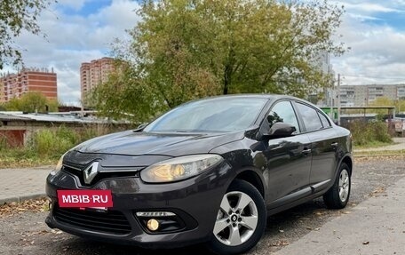 Renault Fluence I, 2013 год, 715 000 рублей, 2 фотография