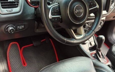 Jeep Compass II, 2018 год, 1 250 000 рублей, 6 фотография